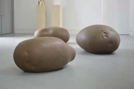 KENNY HUNTER Potato x3 acrylic resin and paint sculpture